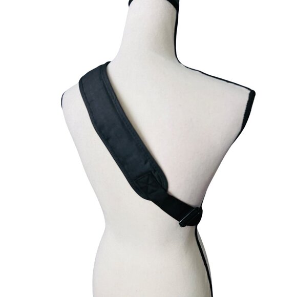 Peak Gear Black Lightweight Crossbody Bag W/ Pockets For Everyday Use Or Travel - Picture 2 of 8